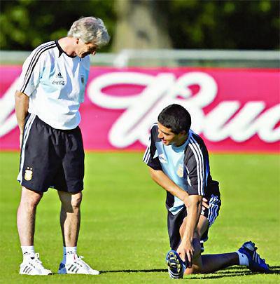 riquelmé et son coach josé pekerman